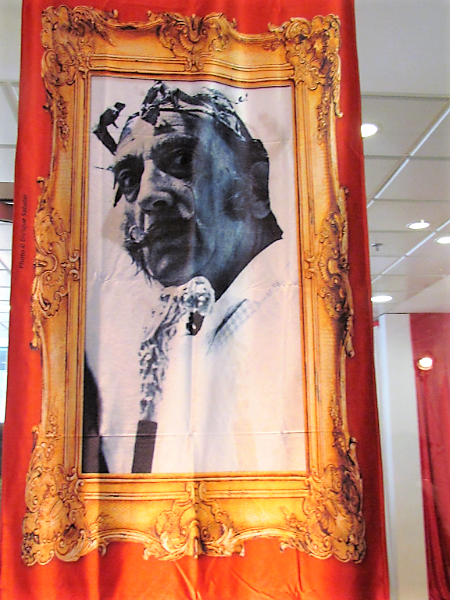 Salvador_Dali_IMG_0290_photo-resizer.ru (2)